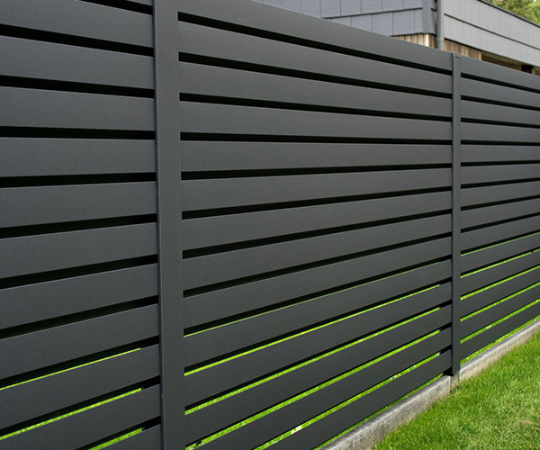 Agera Ltd - Luxury Fencing, South East